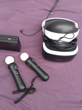 Sony VR Headset with Black and White Motion Controllers